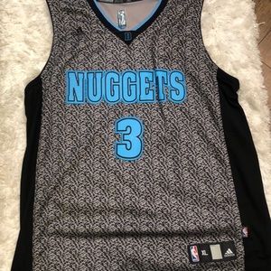 Nuggets jersey.